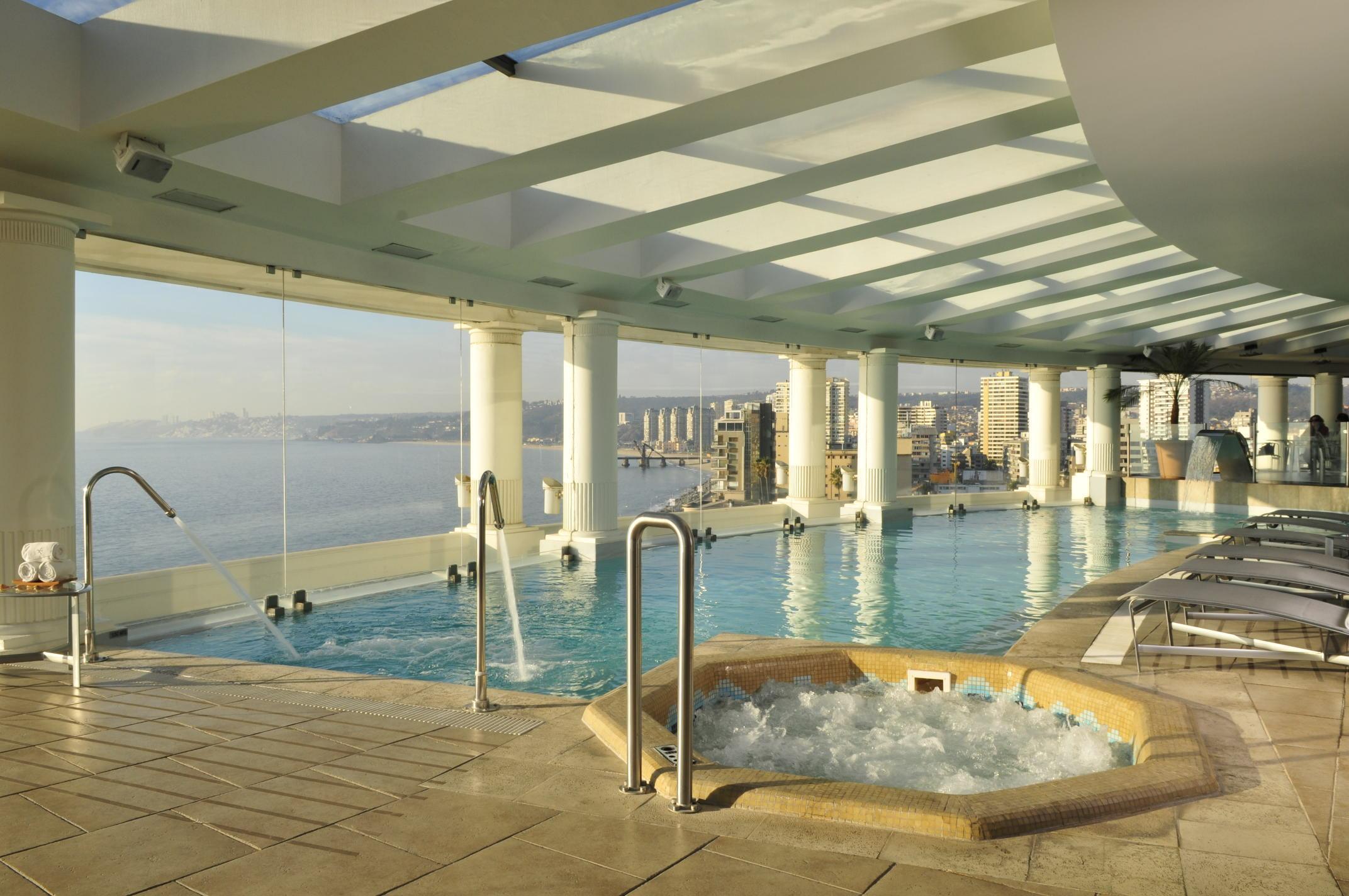 ホテル Enjoy ビニャ・デル・マール エクステリア 写真 The pool at the Westin Palace, Athens