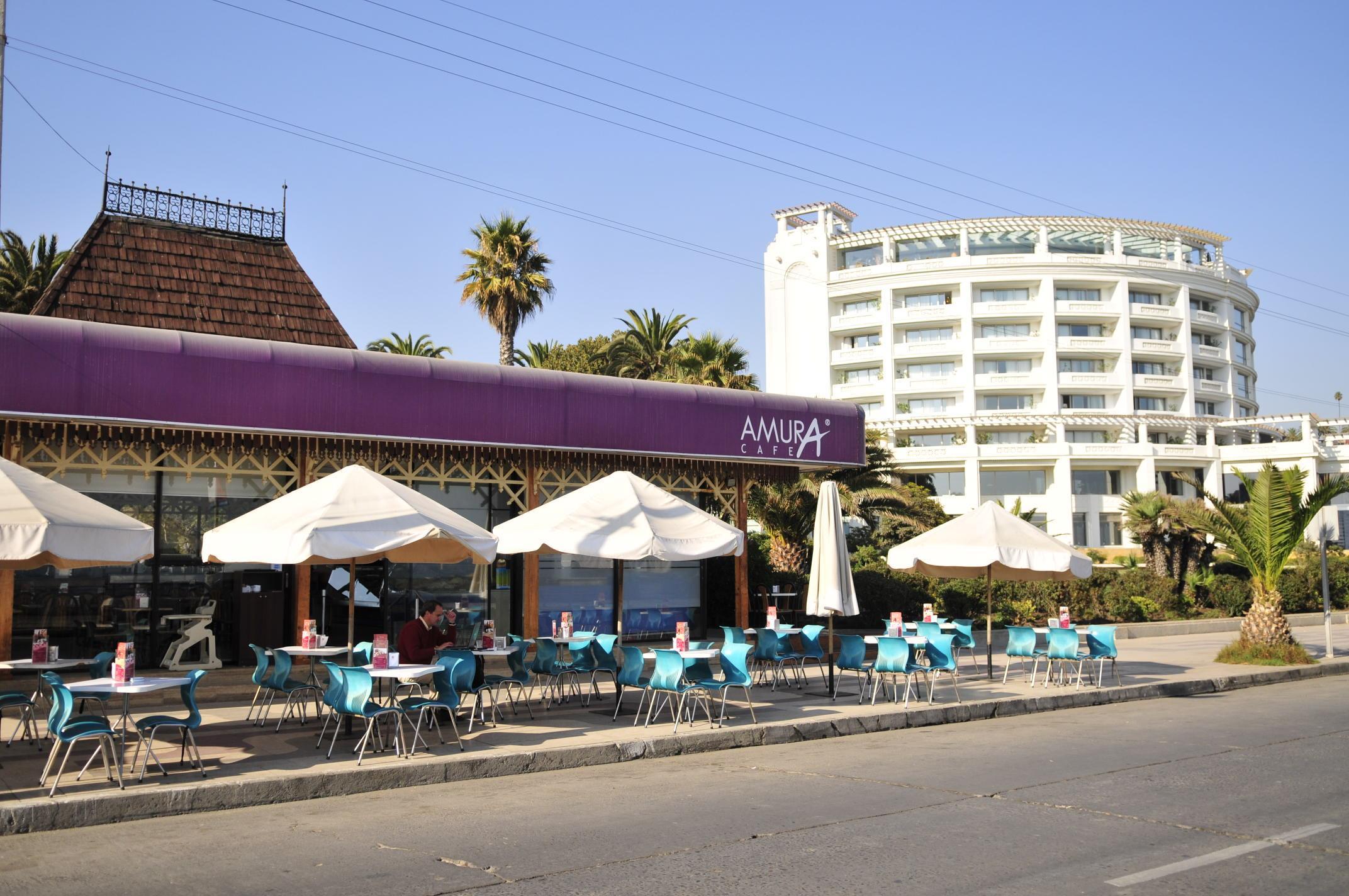 ホテル Enjoy ビニャ・デル・マール エクステリア 写真 A restaurant in Limassol